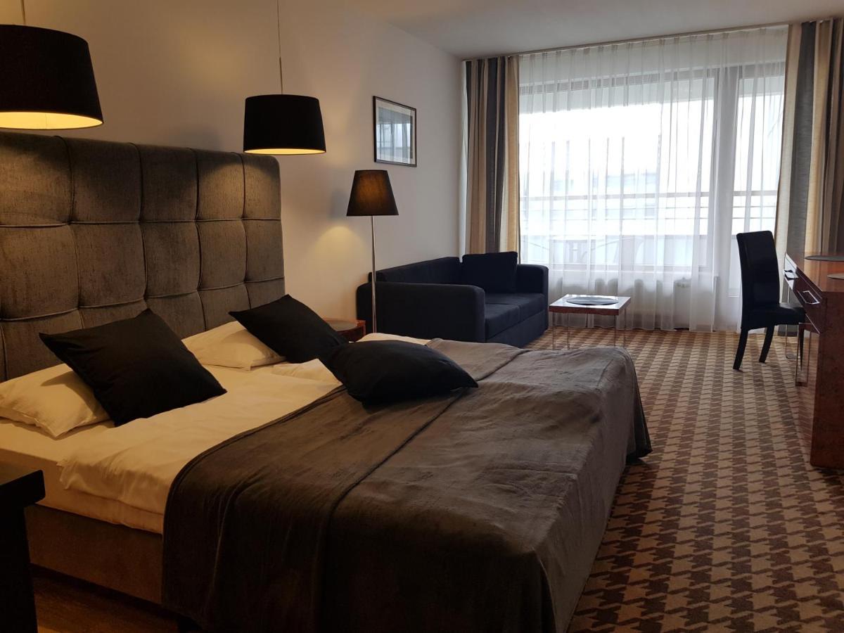 Apartament W Hotelu Sand Kołobrzeg Exterior foto