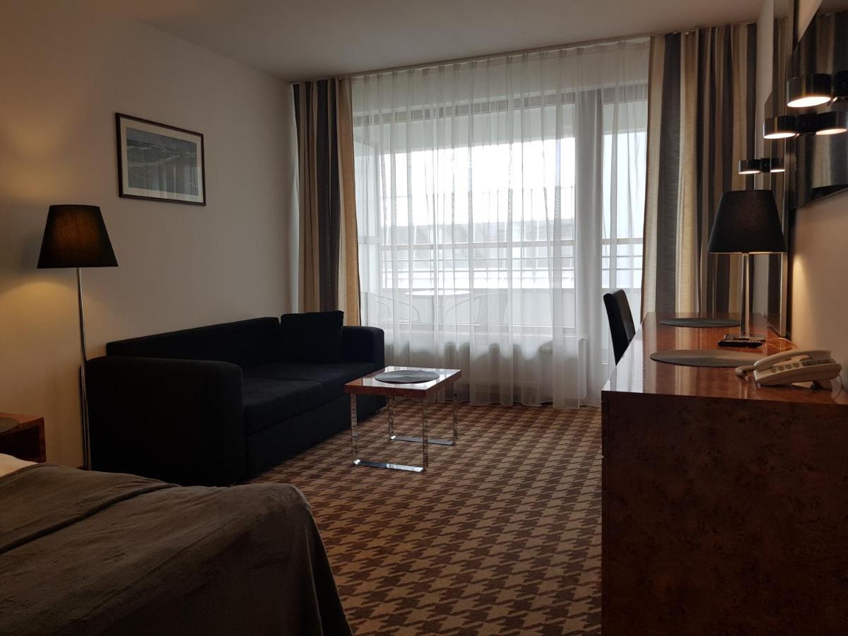 Apartament W Hotelu Sand Kołobrzeg Exterior foto